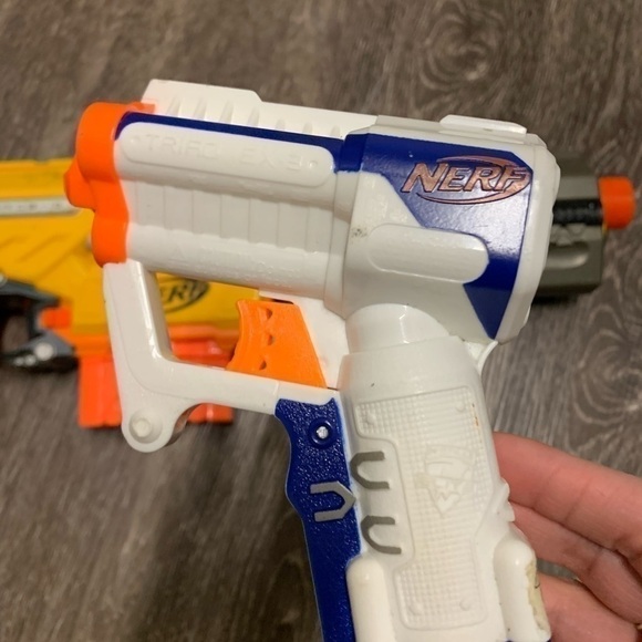 Set of 3 NERF guns. Not working - Picture 9 of 16